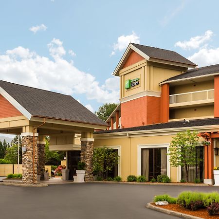 Holiday Inn Express Roseburg By Ihg Exteriör bild